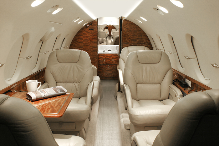 Hawker 800xp N333mv Clay Lacy Aviation