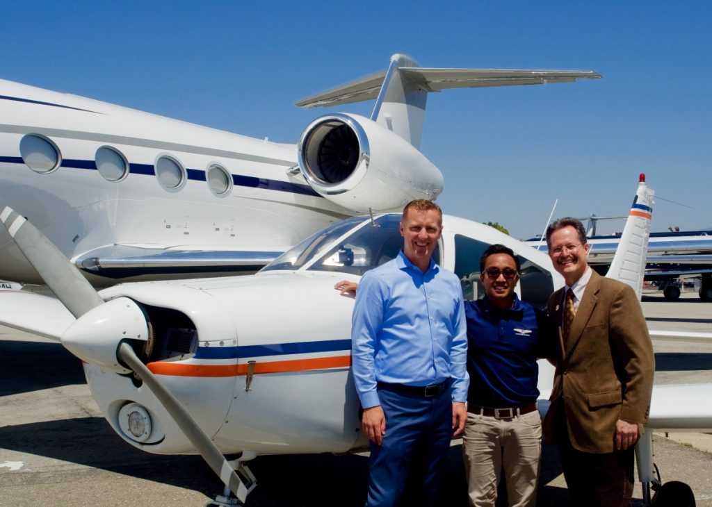 Clay Lacy Scholarship Fund Helps Orange Coast College Aviation Science