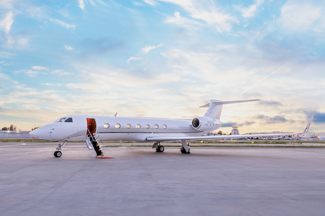 charter revenue with clay lacy aviation aircraft management